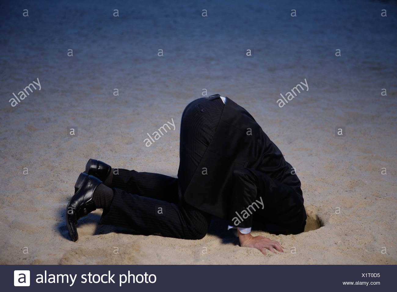 Buried Head Stock Photos & Buried Head Stock Images Alamy