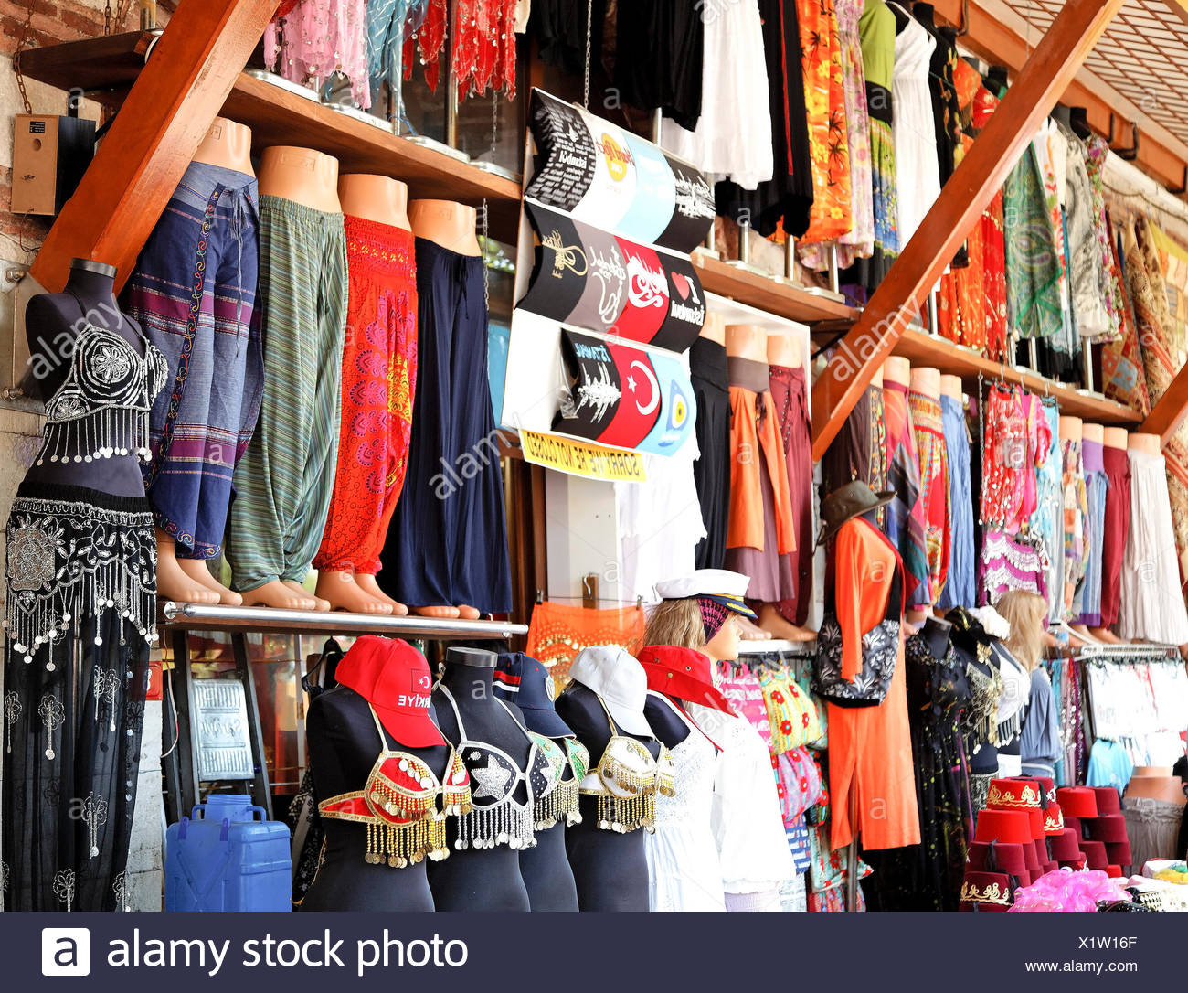 Clothes Market Stall High Resolution Stock Photography and Images - Alamy