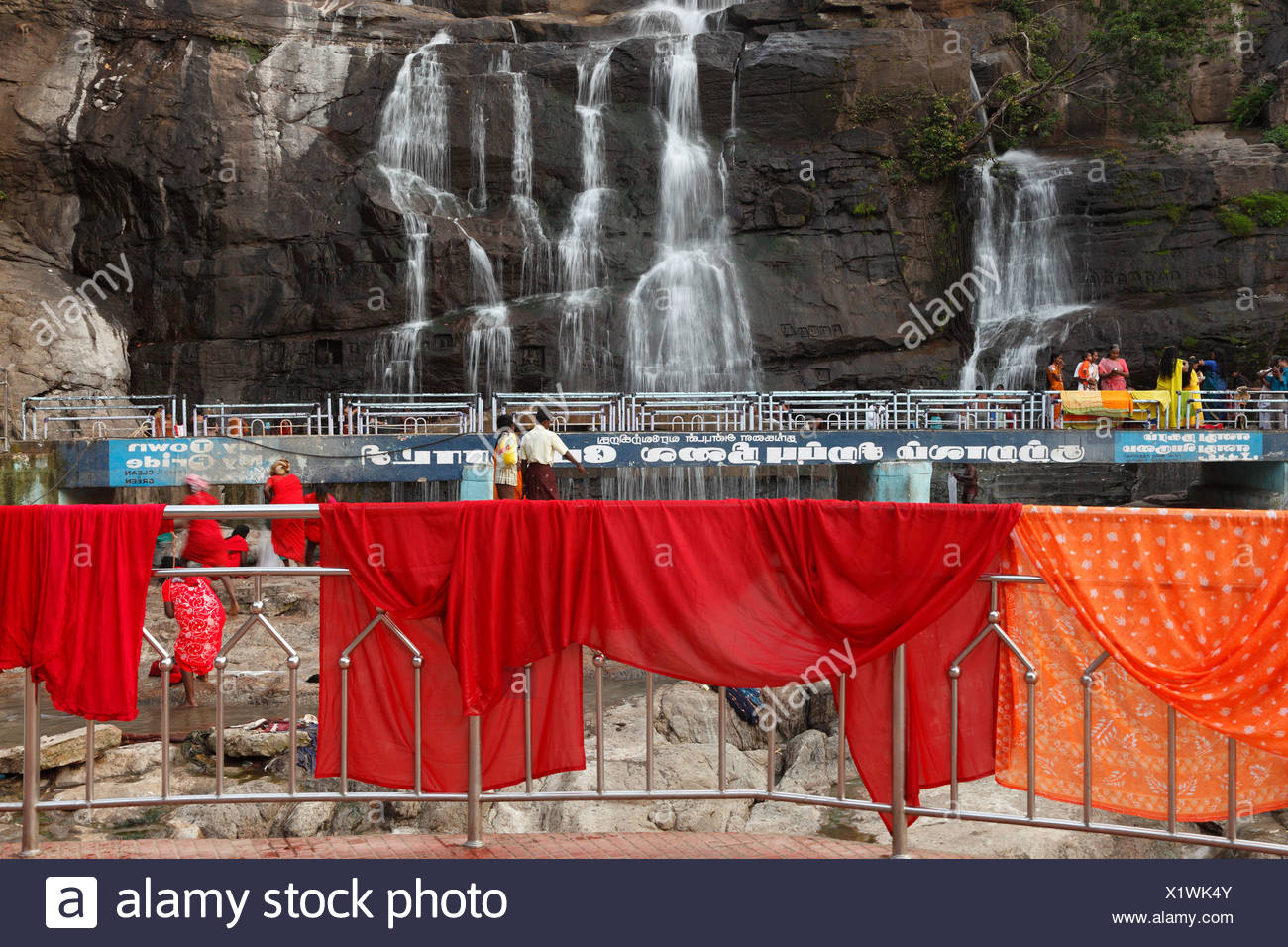Hanging Falls High Resolution Stock Photography and Images - Alamy