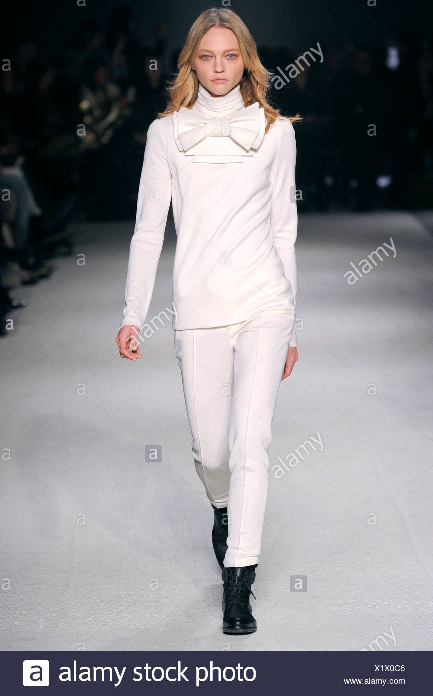 white trousers in winter
