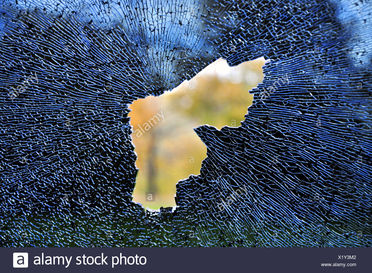Smashed Window Car High Resolution Stock Photography and Images - Alamy