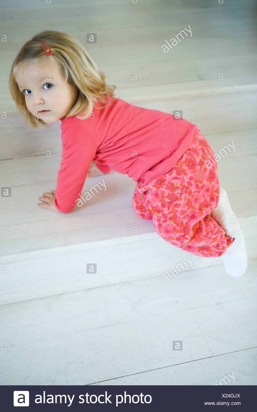 Little Girl Shoulder Length Hair Stock Photos Little Girl
