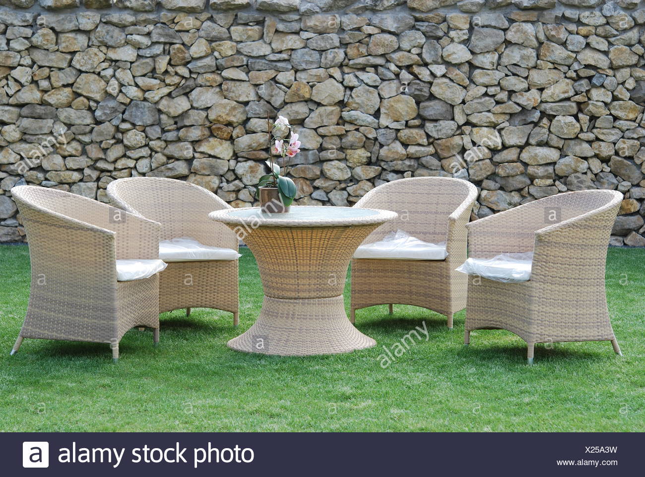 Rattan Furniture Stock Photos & Rattan Furniture Stock Images - Alamy