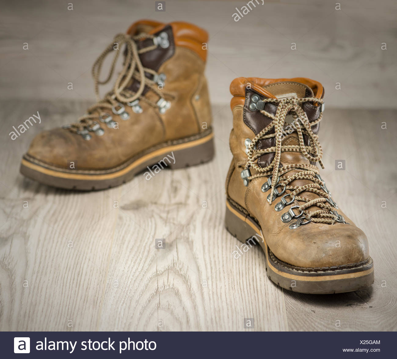 mens vintage hiking boots