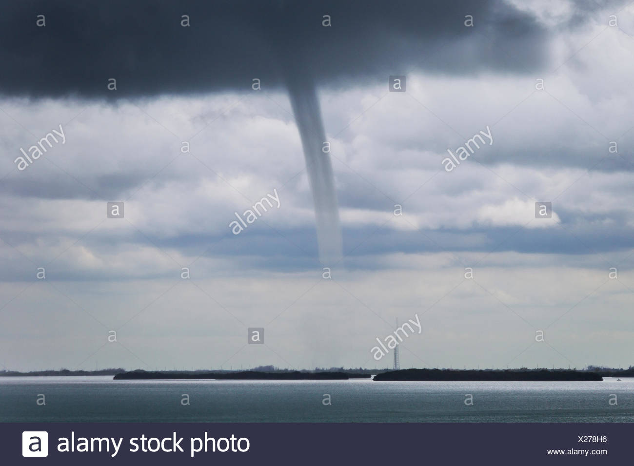 Water Spouts Stock Photos & Water Spouts Stock Images Alamy