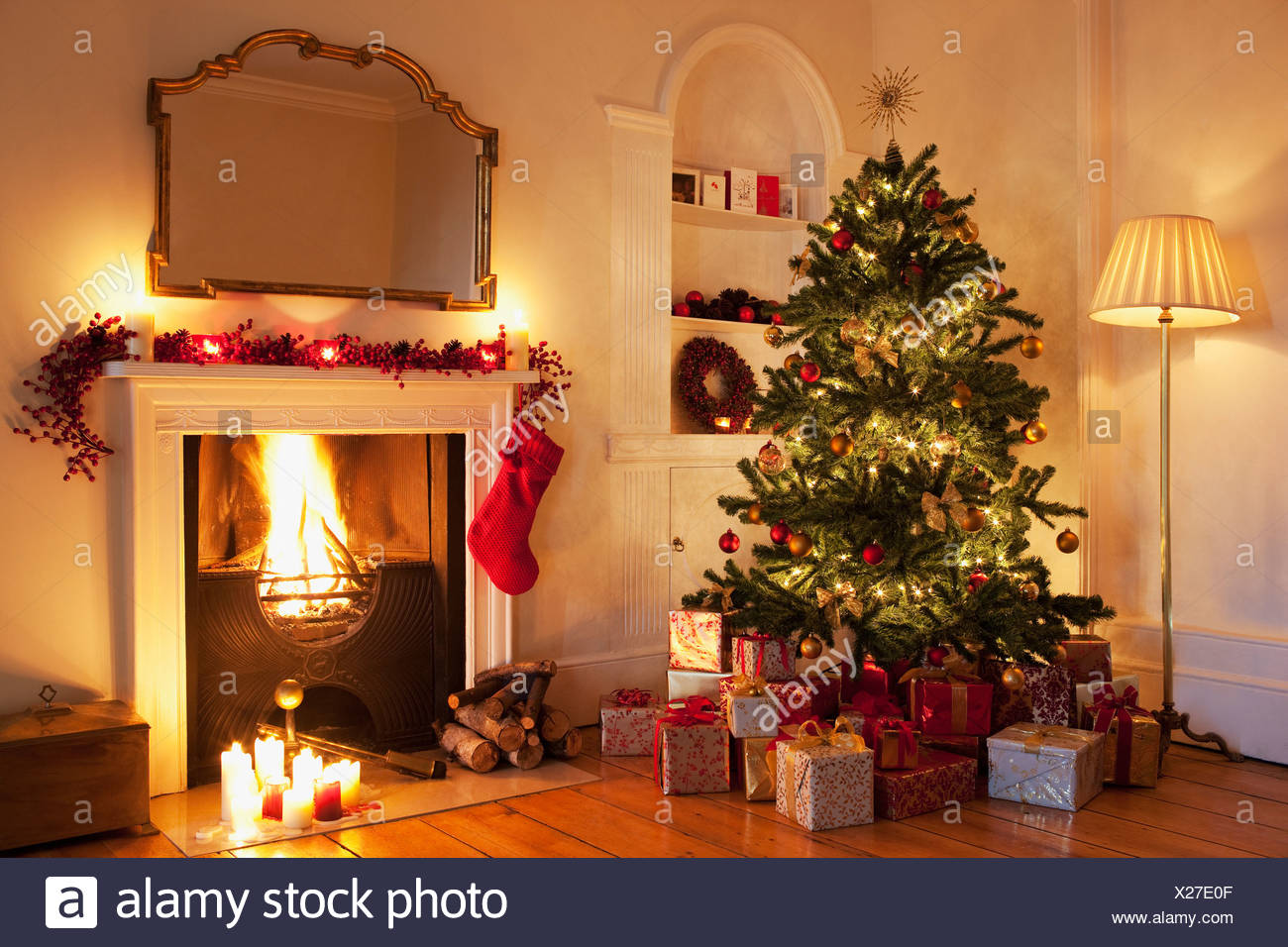 Christmas Tree And Fireplace Stock Photos &amp; Christmas Tree And