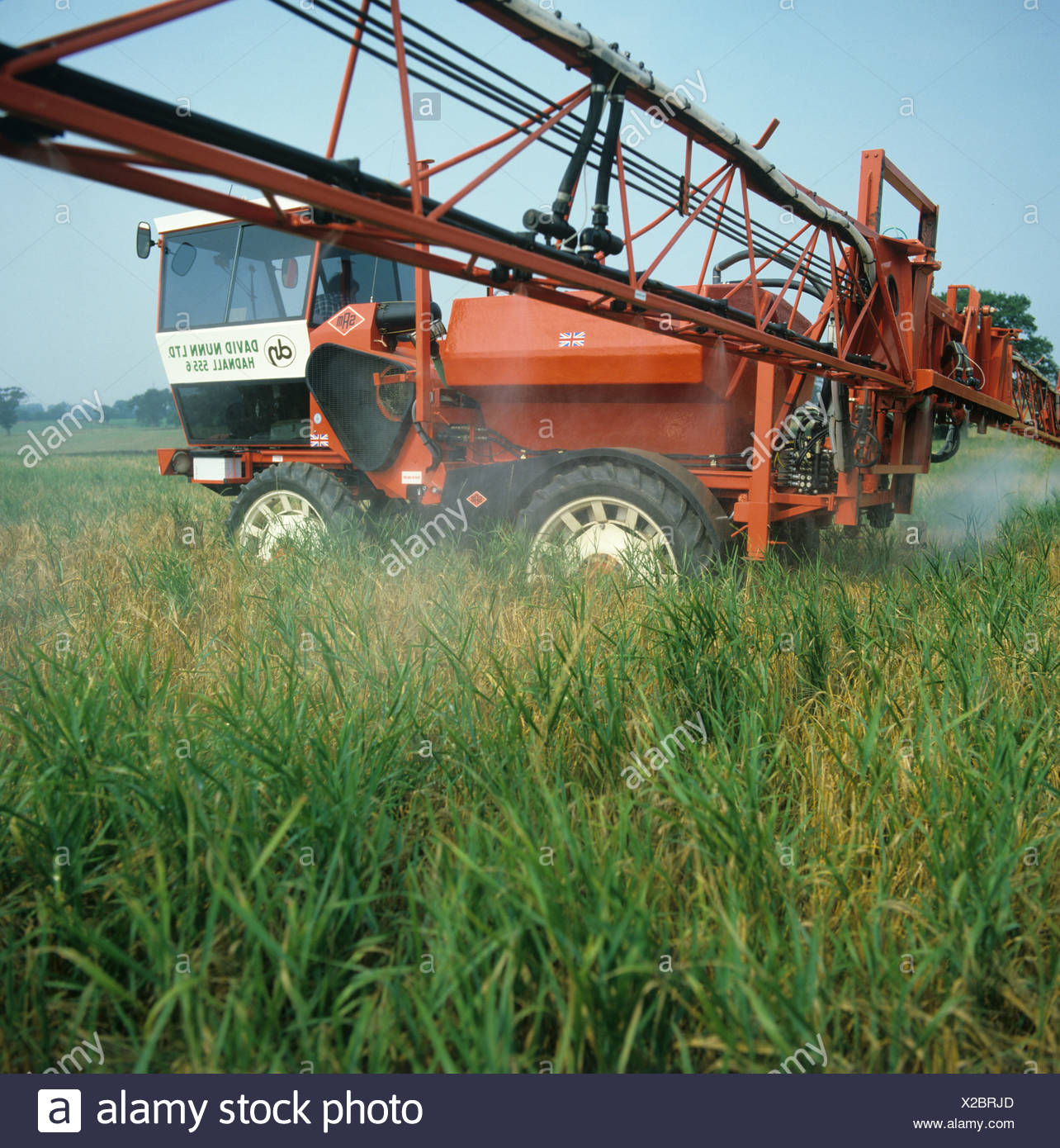 Sam Sprayer Spraying Glyphosate Onto Wheat Crop Pre Harvest To