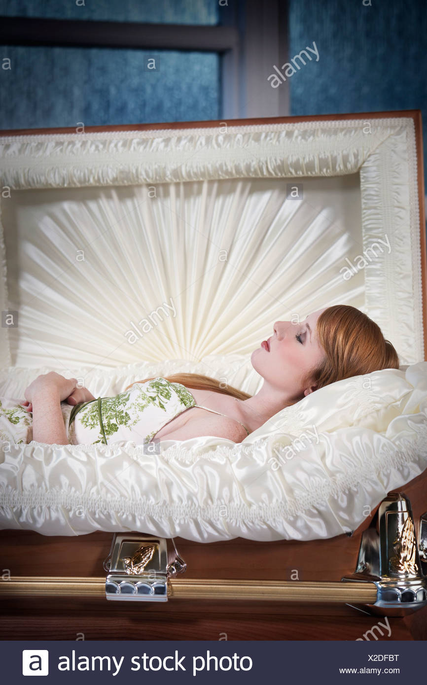 A Deceased Young Woman In A Coffin Stock Photo Alamy