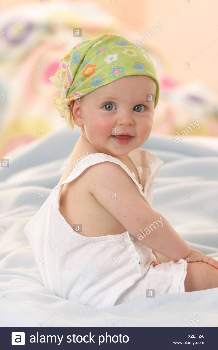infant head scarf