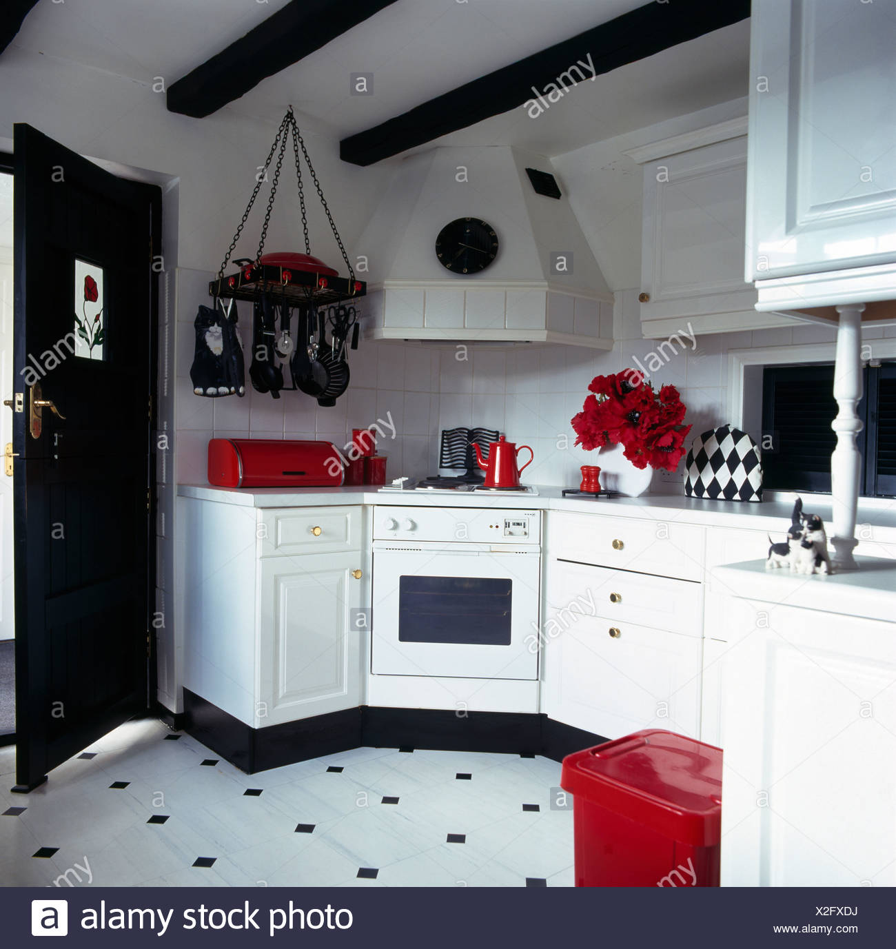 Red Accessories In Black And White Kitchen With Black White Vinyl