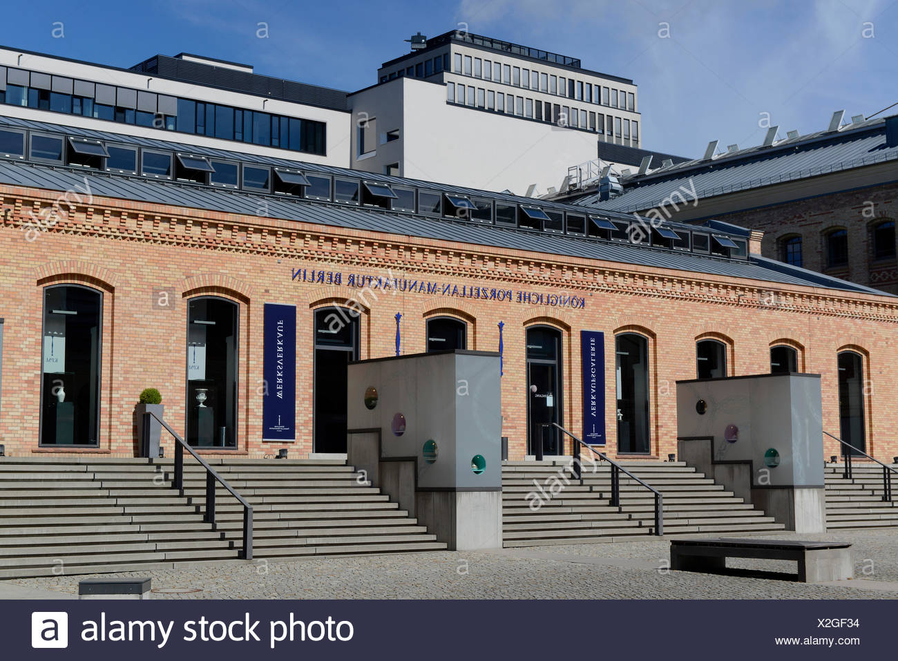 Kpm Koenigliche Porzellan Manufaktur Wegelystrasse Charlottenburg Berlin Deutschland Stock Photo Alamy