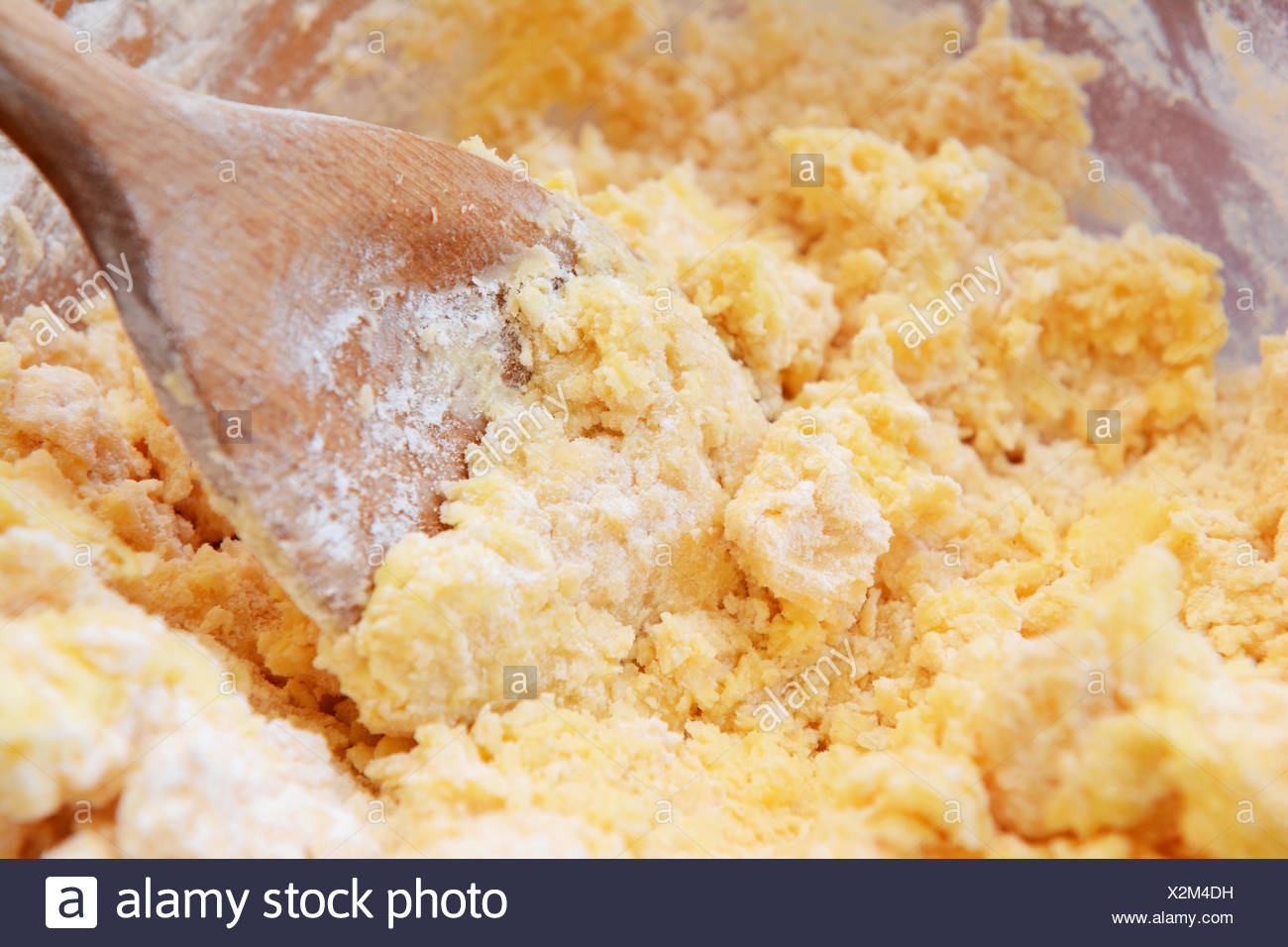 Creaming Butter And Sugar Stock Photos & Creaming Butter And Sugar
