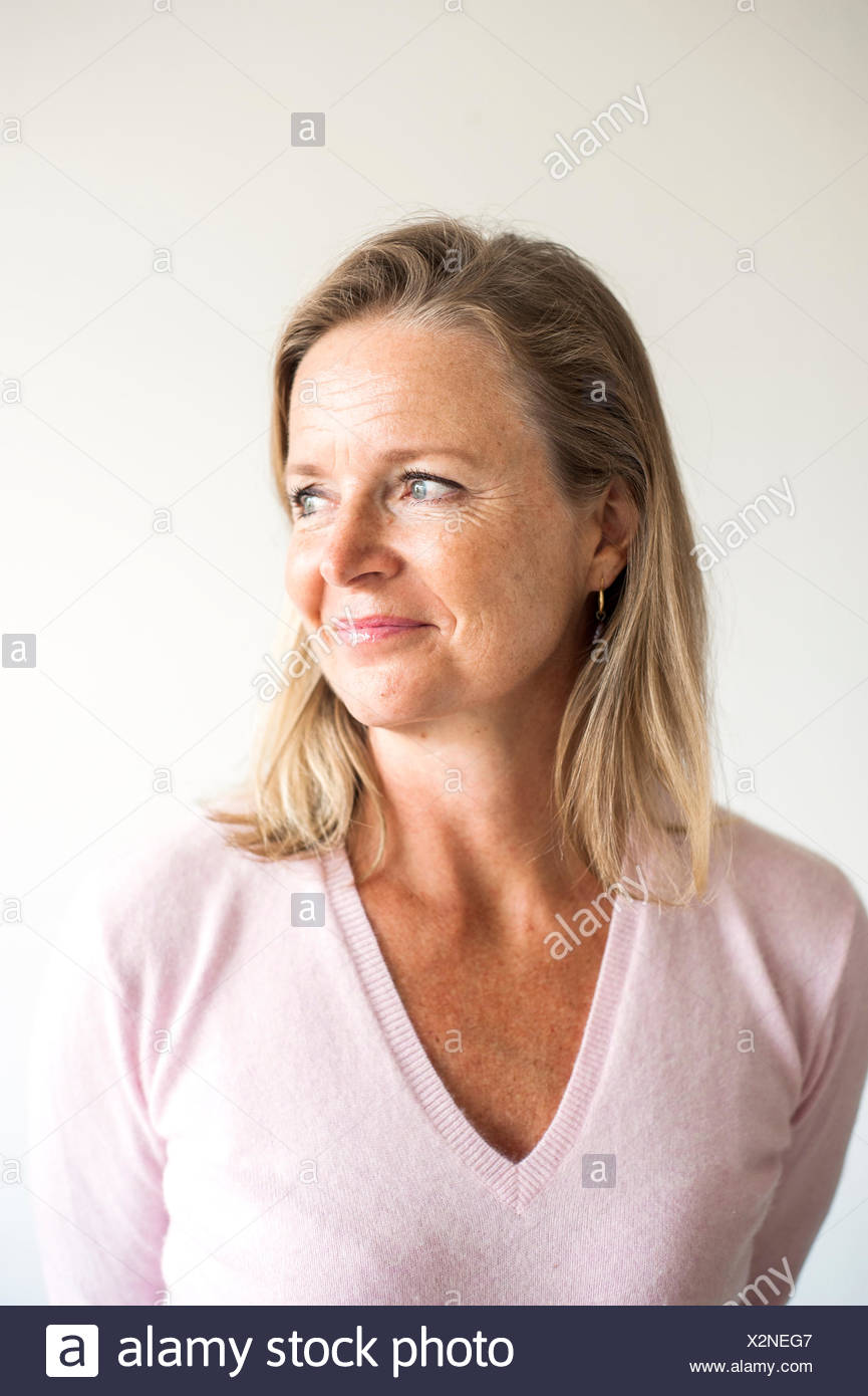 mature female teachers Big tits posing nude
