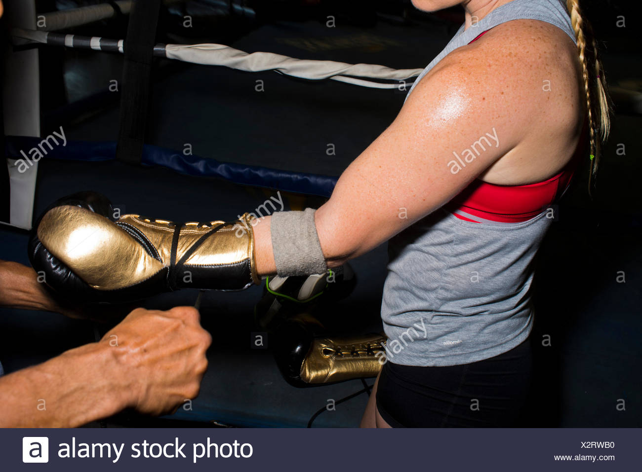 Boxing Glove Stock Photos & Boxing Glove Stock Images Alamy