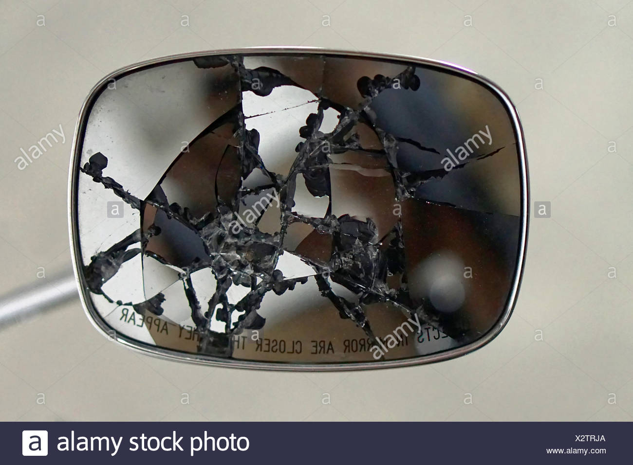 Wing Mirror Broken High Resolution Stock Photography and Images Alamy