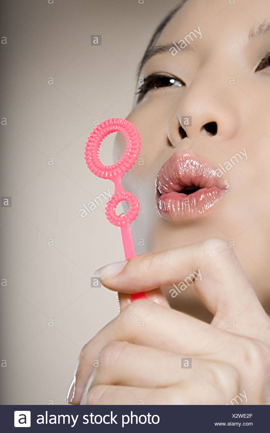 pink bubble wand