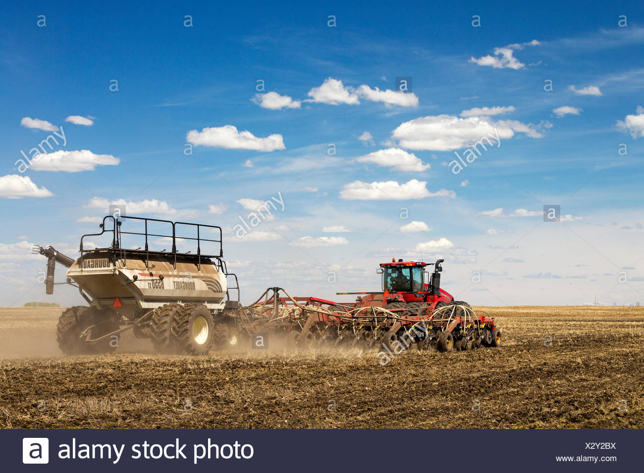 Farmer Tractor Alberta Stock Photos & Farmer Tractor Alberta Stock