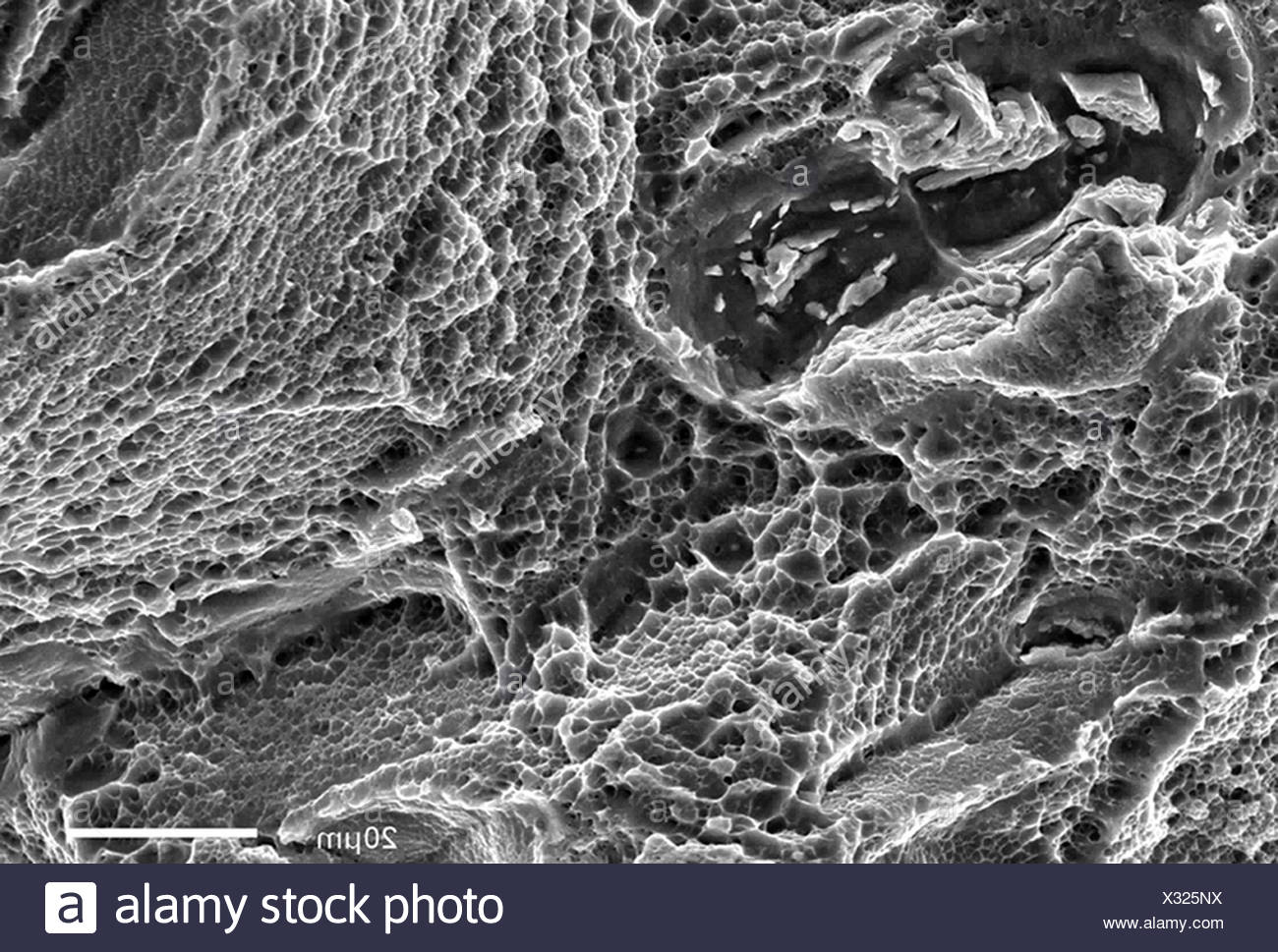 Brittle Fracture Stock Photos & Brittle Fracture Stock Images Alamy