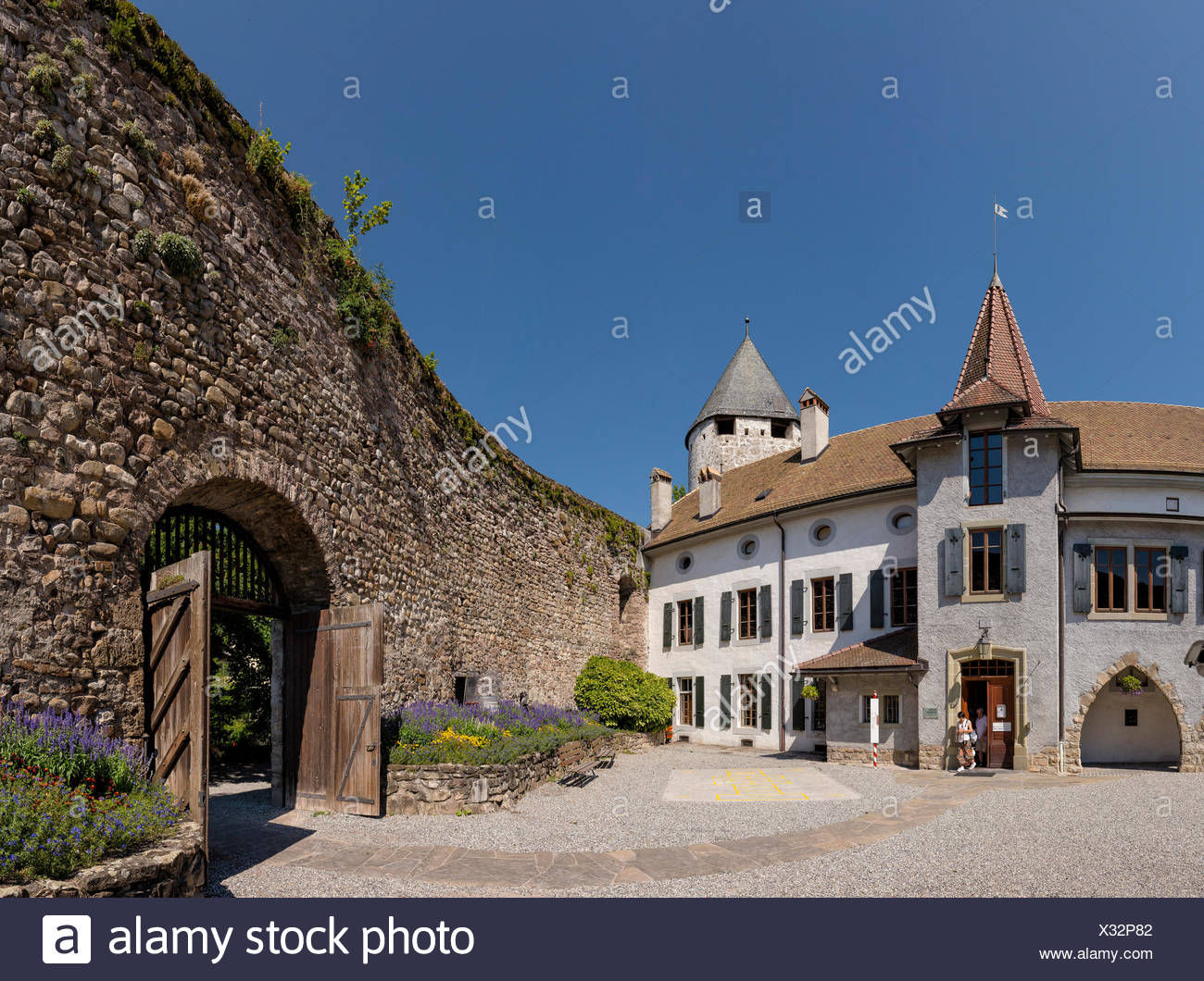 La Tour De Peilz High Resolution Stock Photography and Images Alamy