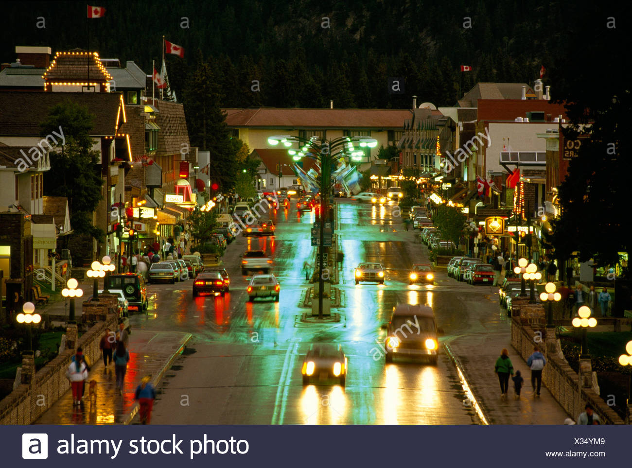 Banff Downtown Stock Photos & Banff Downtown Stock Images - Alamy