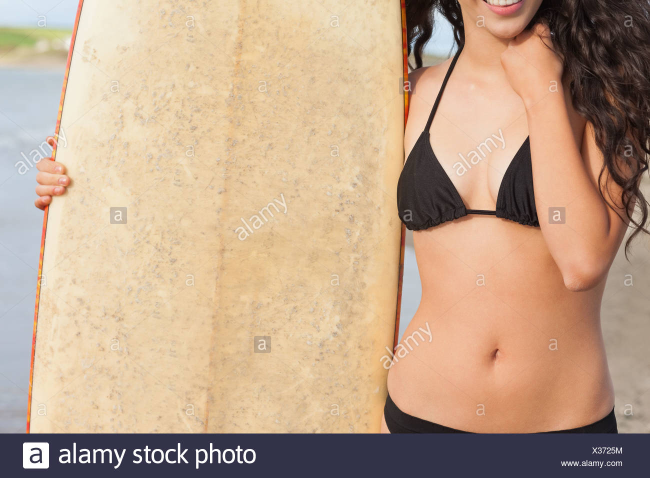 mid stomach bikini top