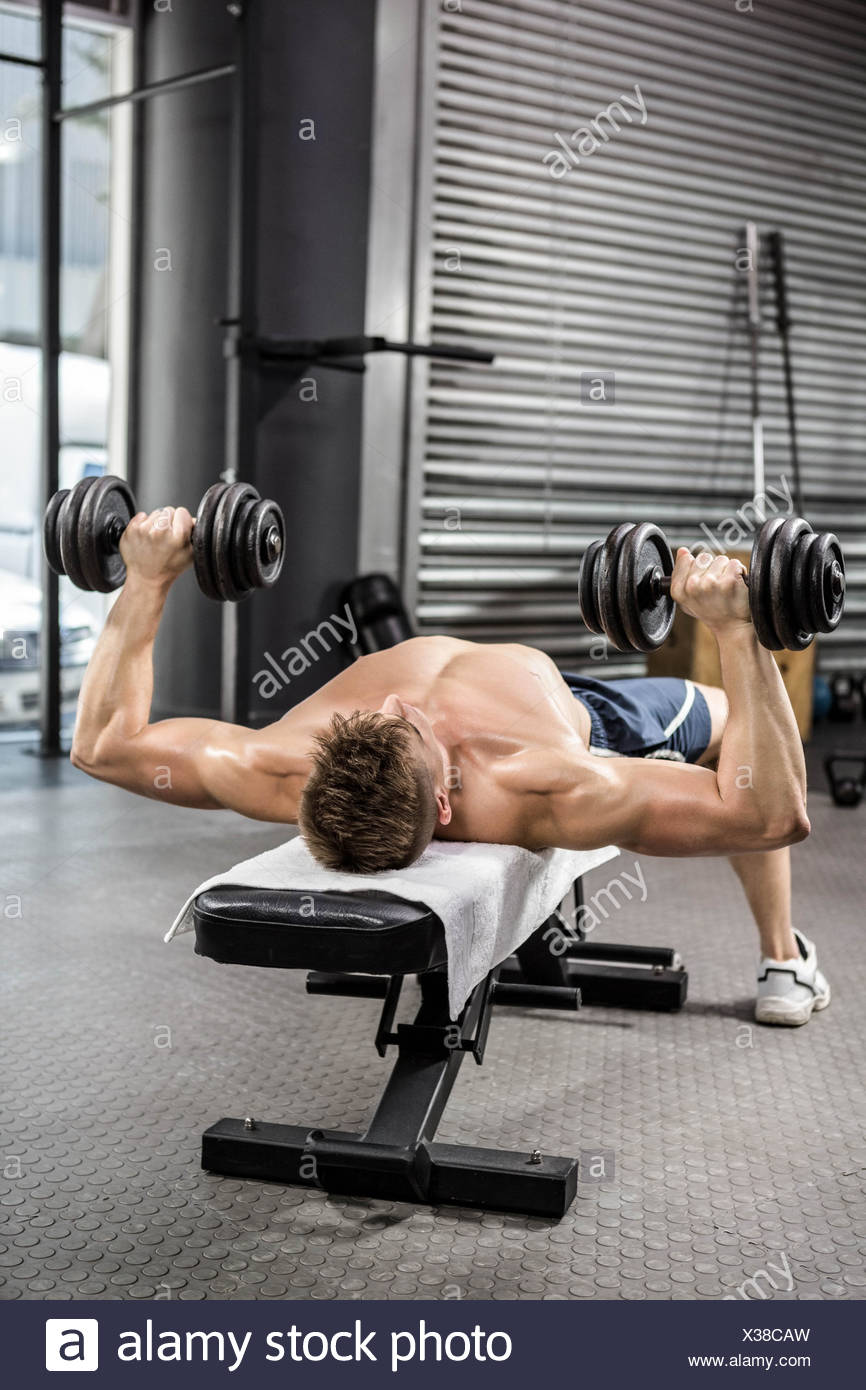 Dumbbell Bench Press High Resolution Stock Photography and Images Alamy