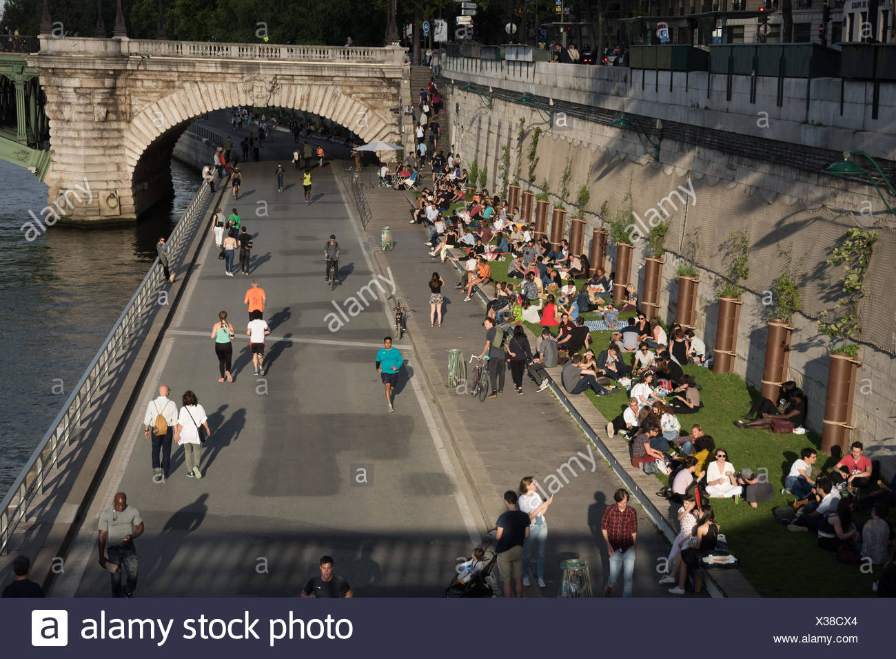 Verkehrsberuhigte Zone Stock Photos & Verkehrsberuhigte Zone Stock