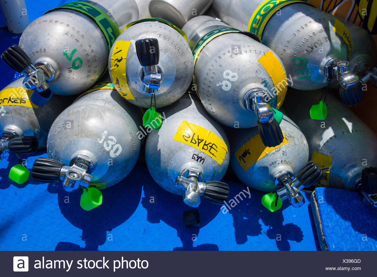Scuba Diving Air Tanks High Resolution Stock Photography and Images Alamy