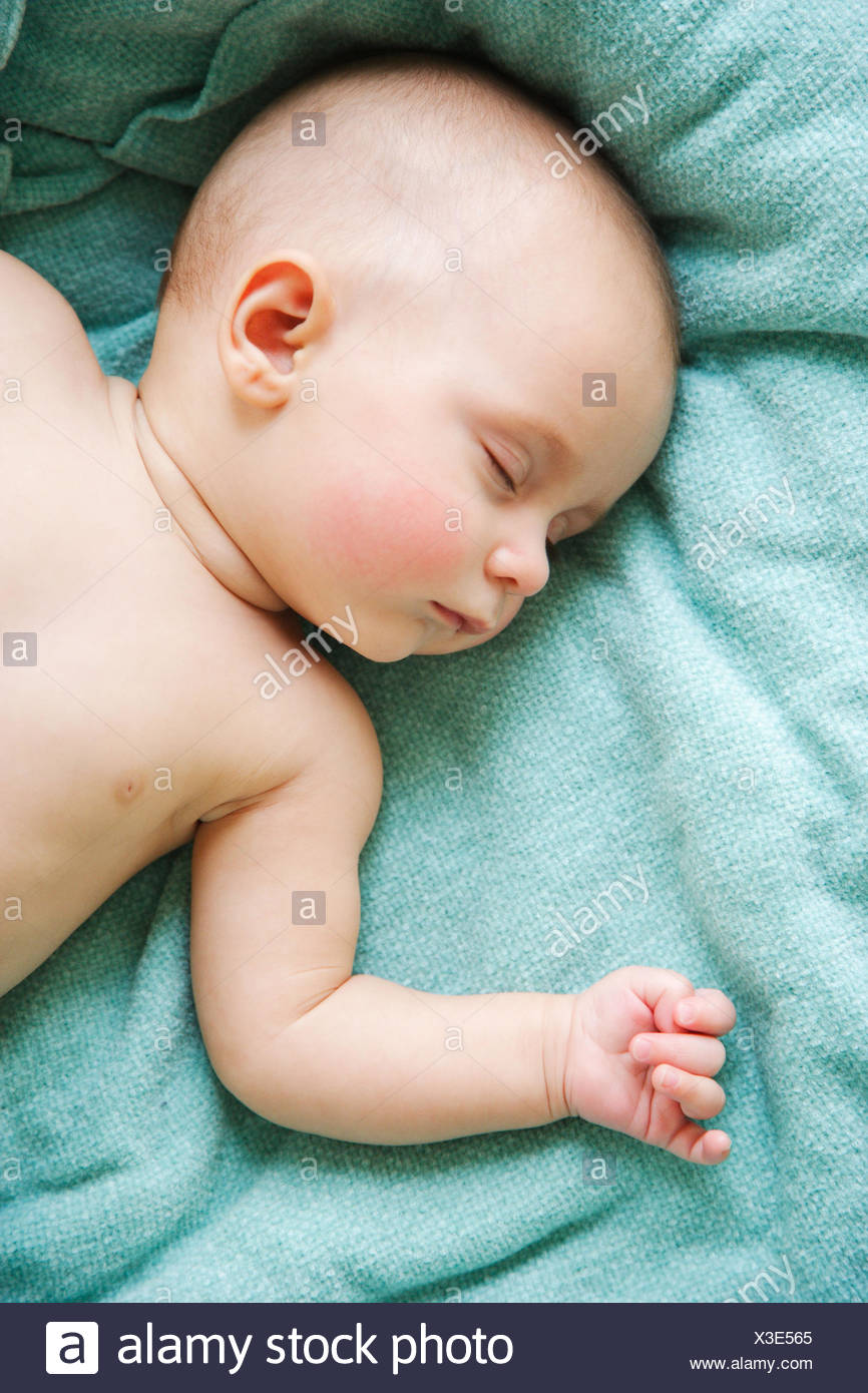 5 month baby sleep