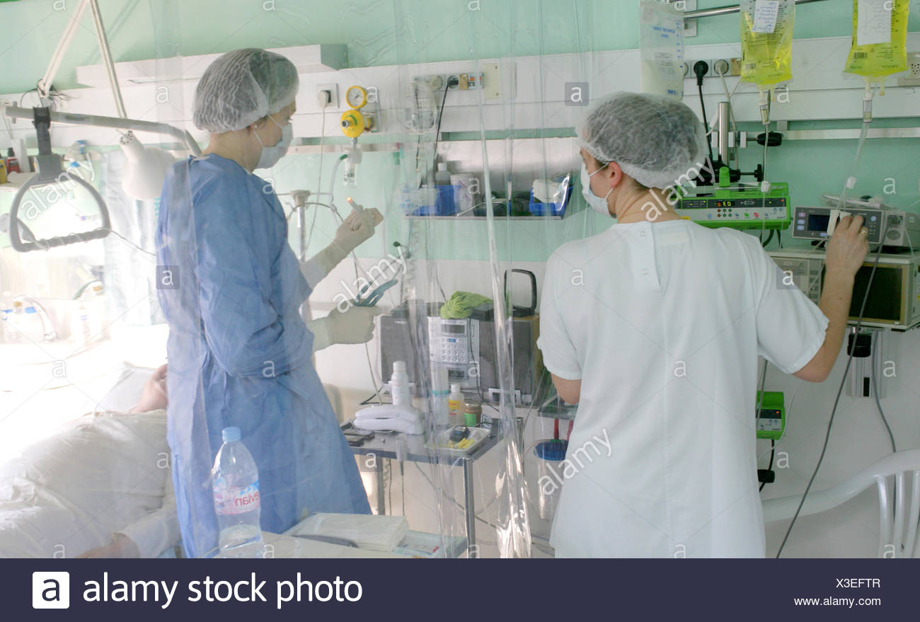 Ward Round Hospital Stock Photos & Ward Round Hospital Stock Images - Alamy