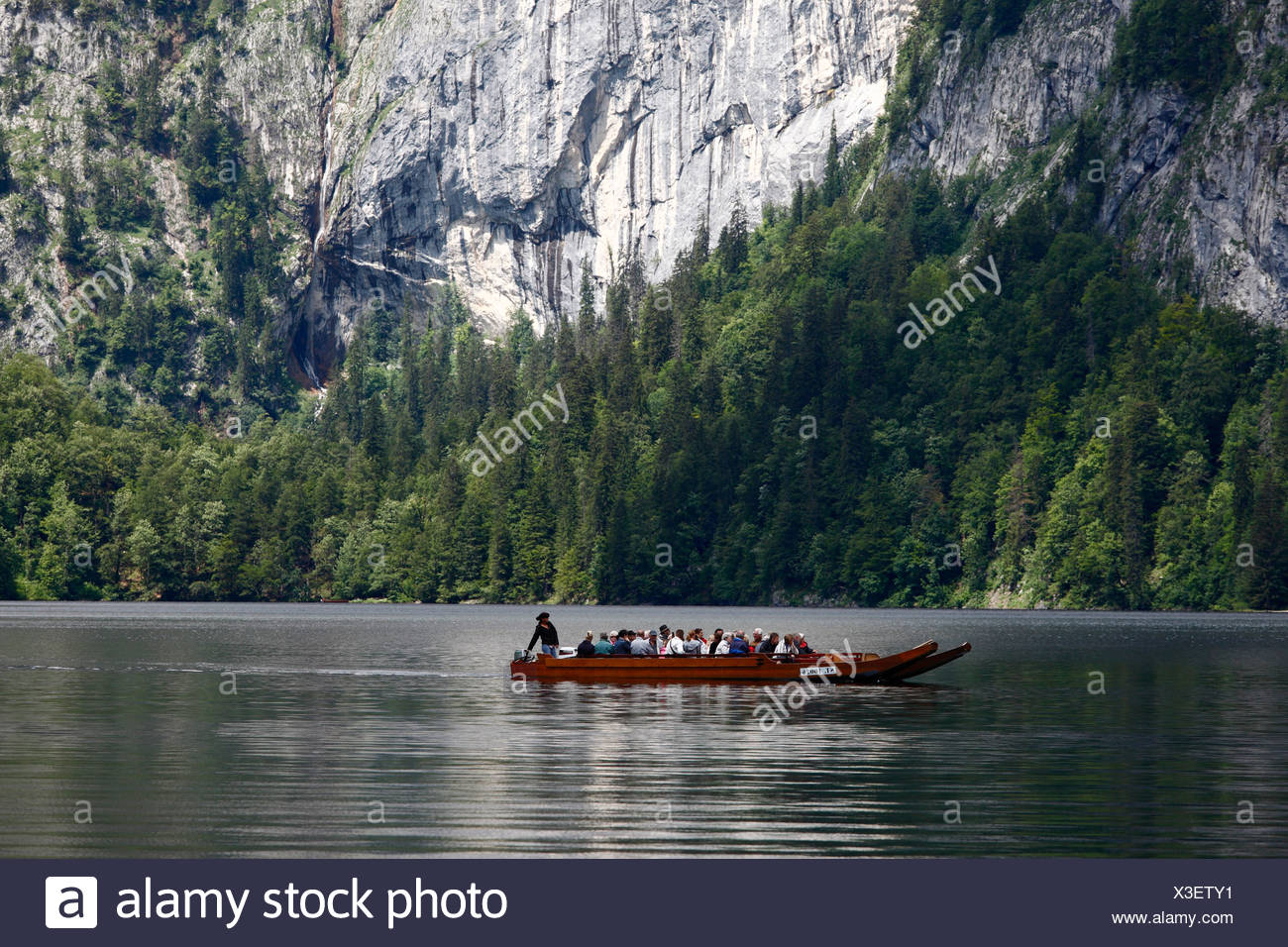 Plaette, Austrian German for flat-bottomed boat, on Lake Toplitz ...
