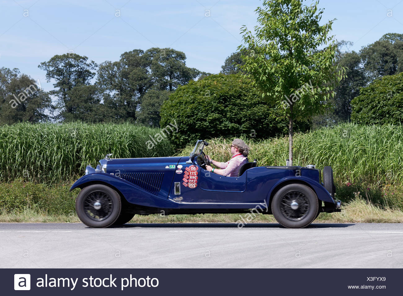 Two Seater Vintage Car High Resolution Stock Photography And Images Alamy