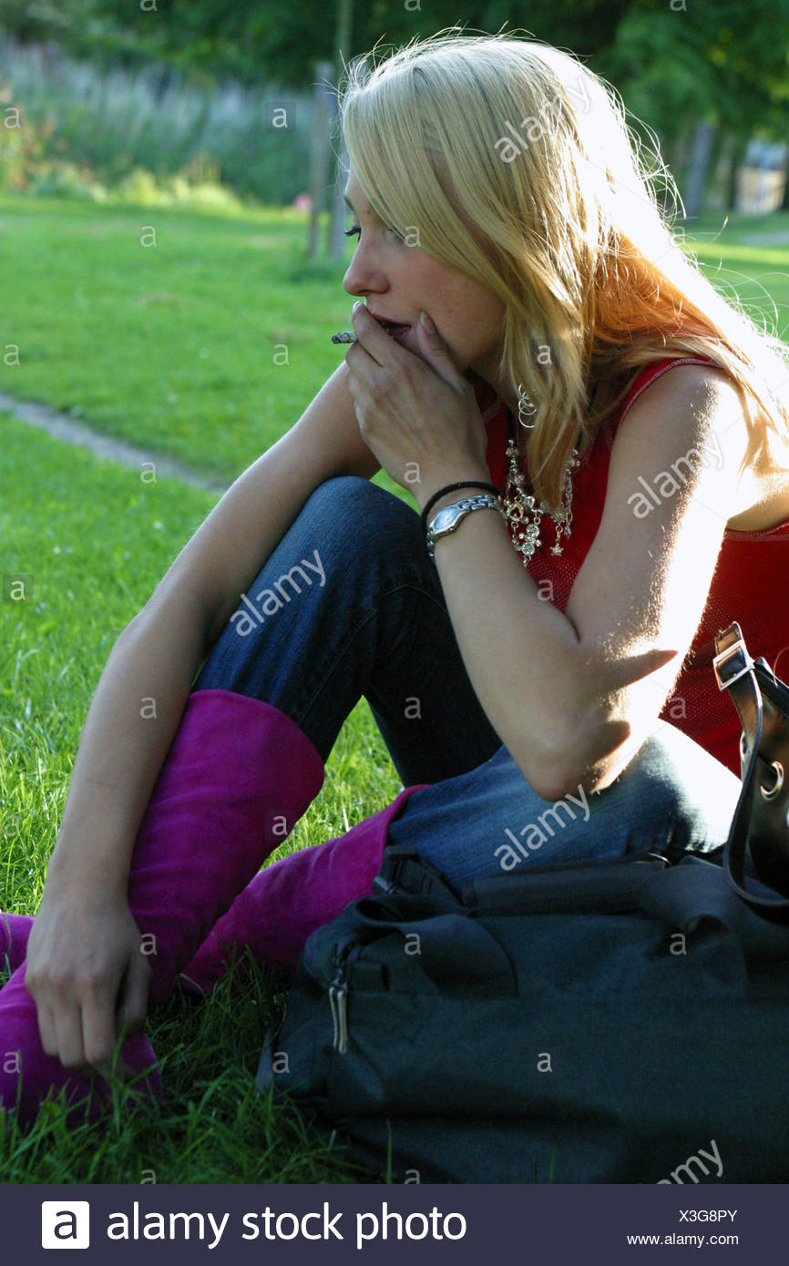 female-smoking-child-high-resolution-stock-photography-and-images-alamy