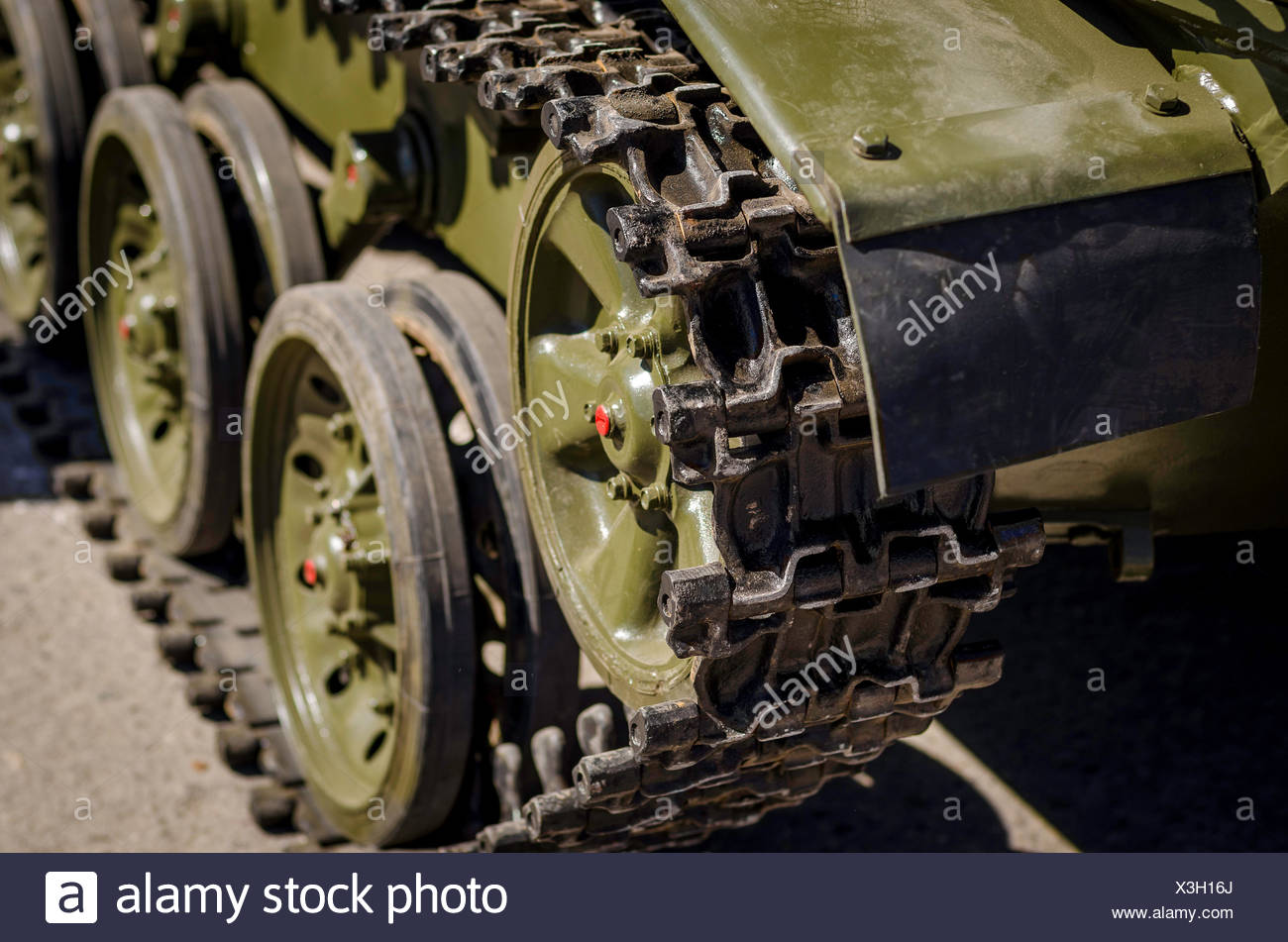 Tank Wheels Military Stock Photos & Tank Wheels Military Stock Images Alamy