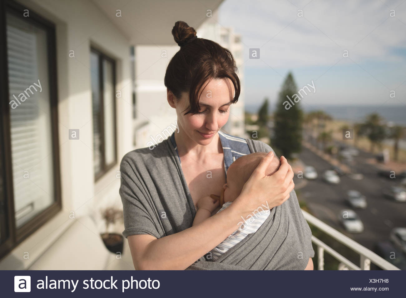 mom sling