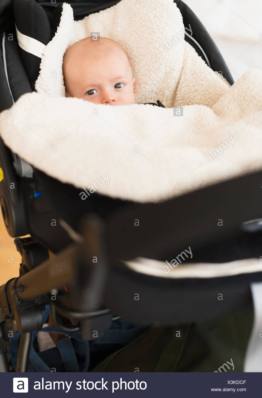 baby stroller 5 months