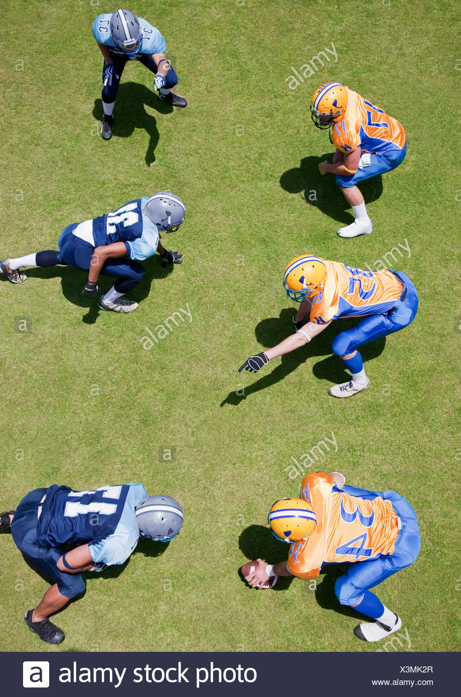 Offensive Lineman Stock Photos & Offensive Lineman Stock Images - Alamy
