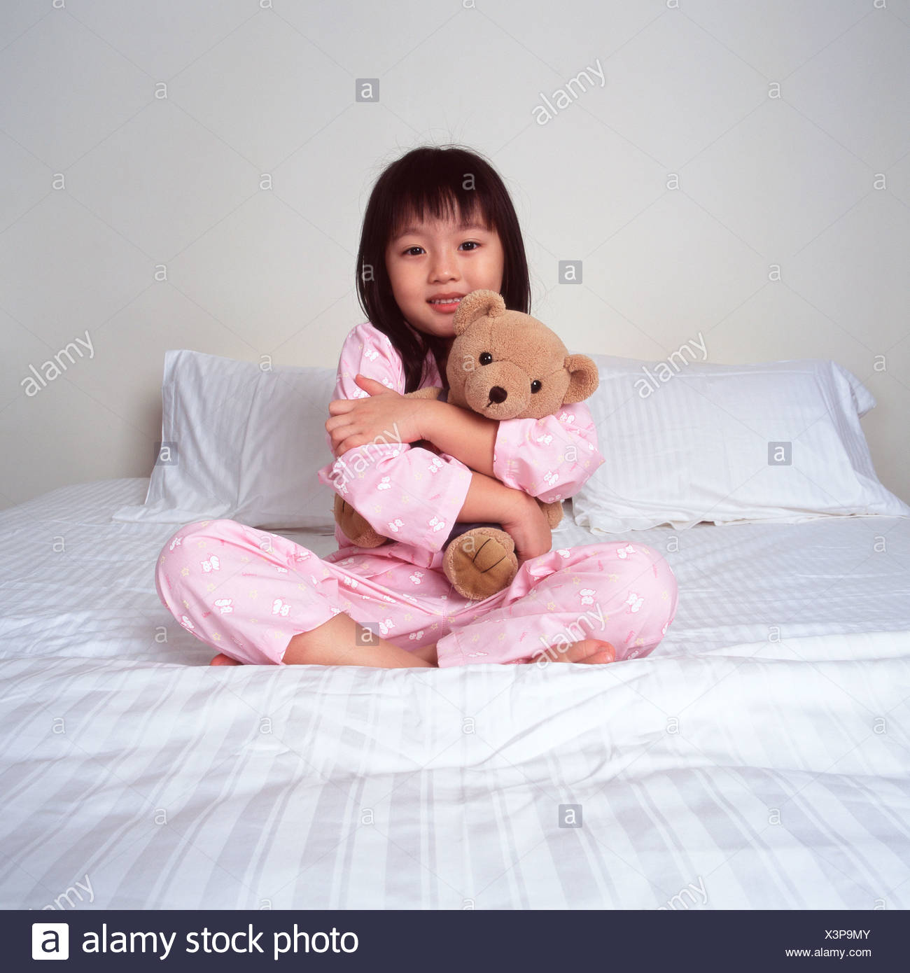 House The Bear High Resolution Stock Photography and Images - Alamy