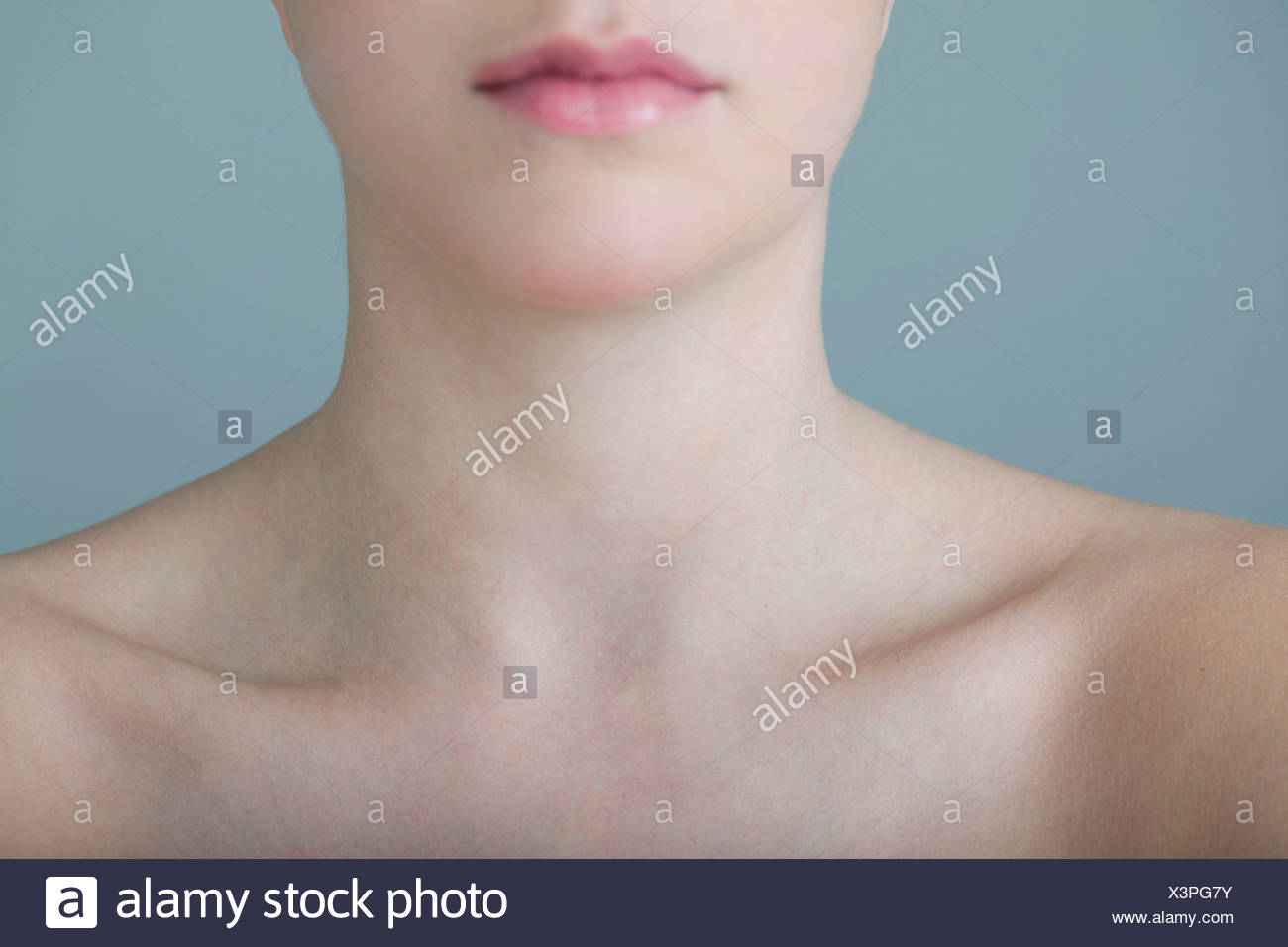 Collarbones Stock Photos & Collarbones Stock Images Alamy