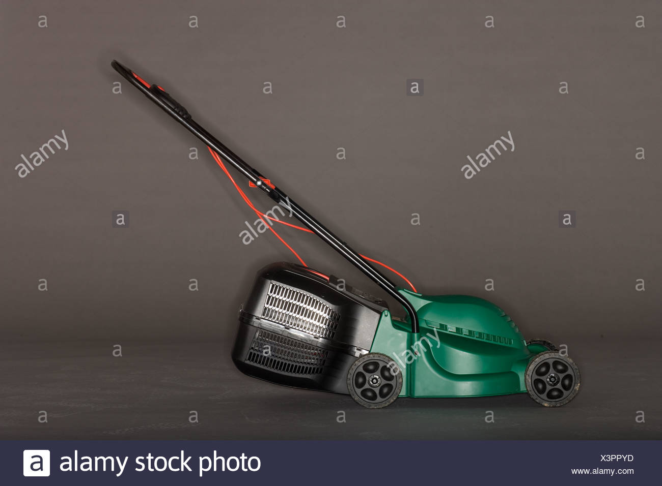 Black Decker Lawnmower Stock Photo Alamy