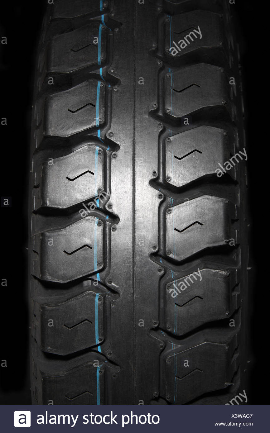 Lorry Tyre High Resolution Stock Photography and Images Alamy
