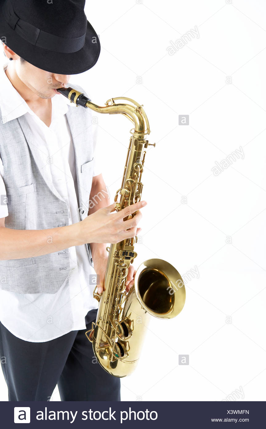Blowing Trumpet High Resolution Stock Photography and Images Alamy
