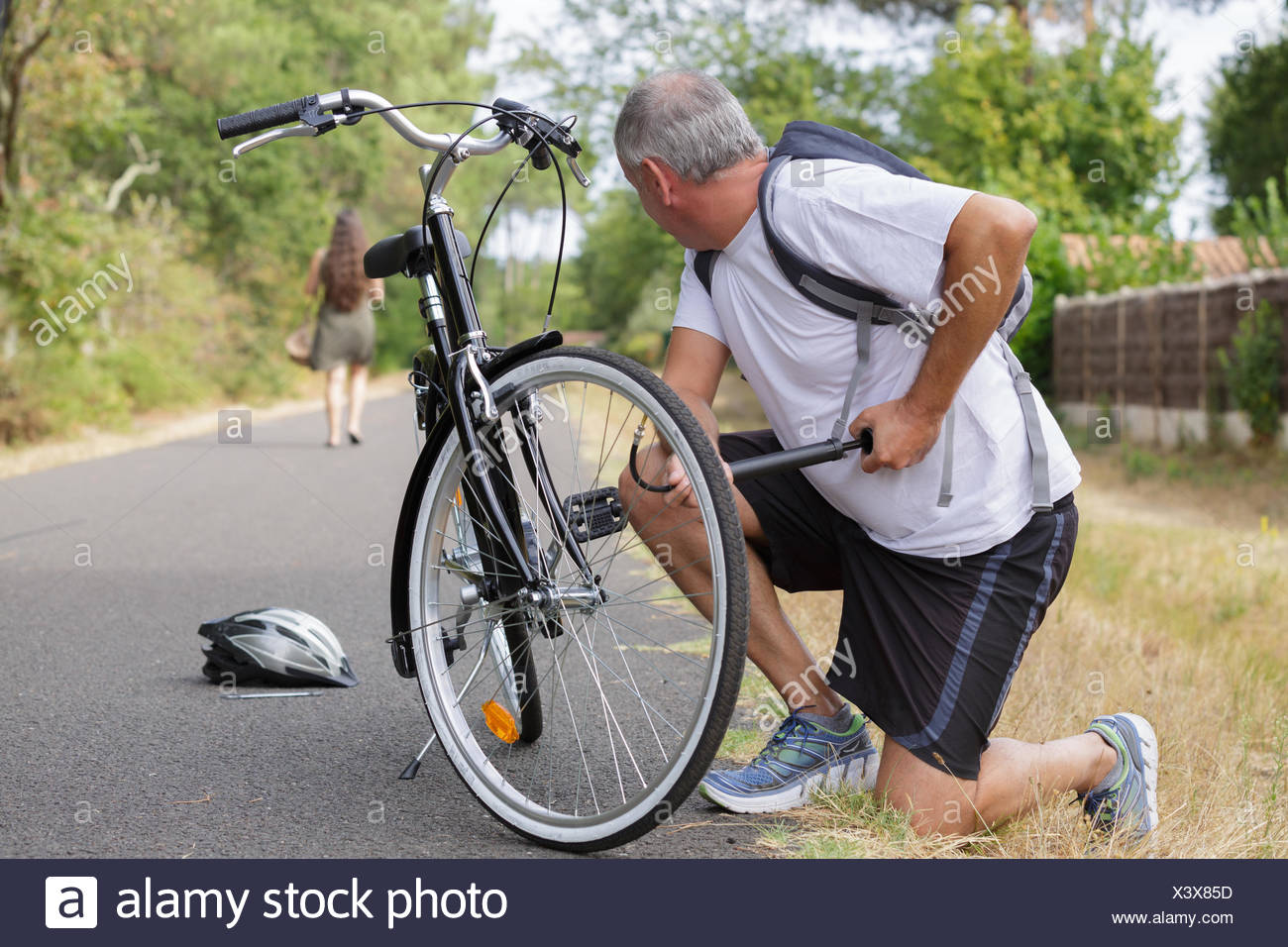 airing up bike tires