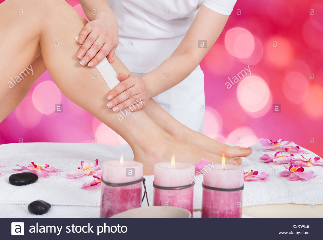 Leg Waxing High Resolution Stock Photography and Images Alamy