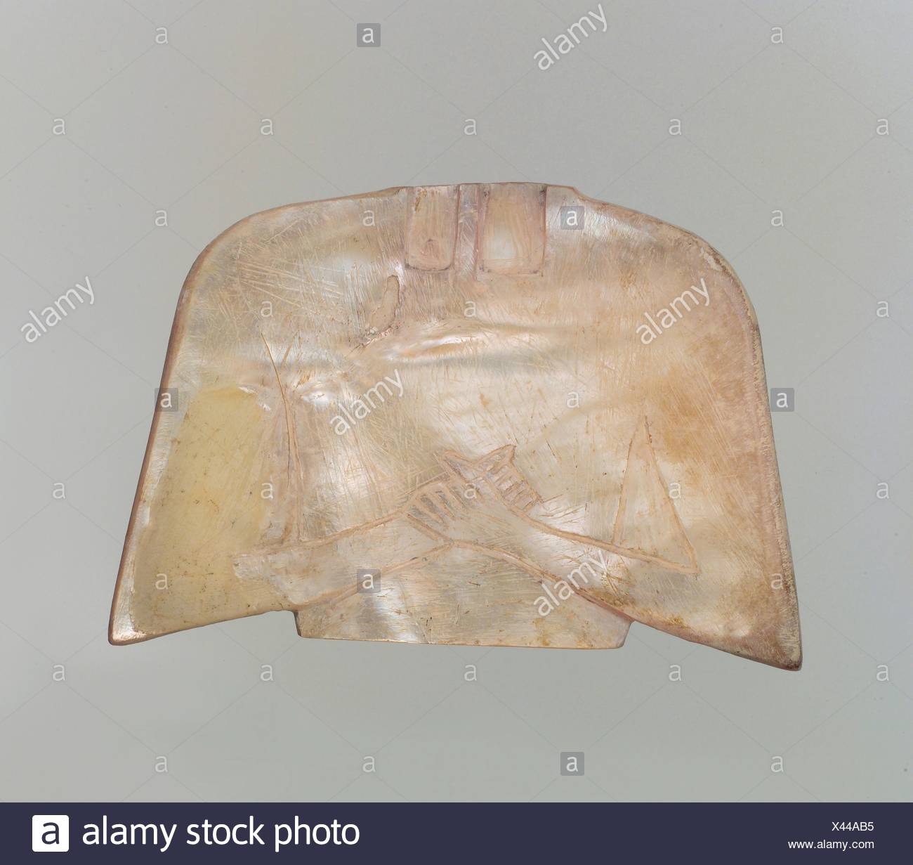 Sumerian Shell Inlay Sumerian Deity High Resolution Stock Photography and Images - Alamy