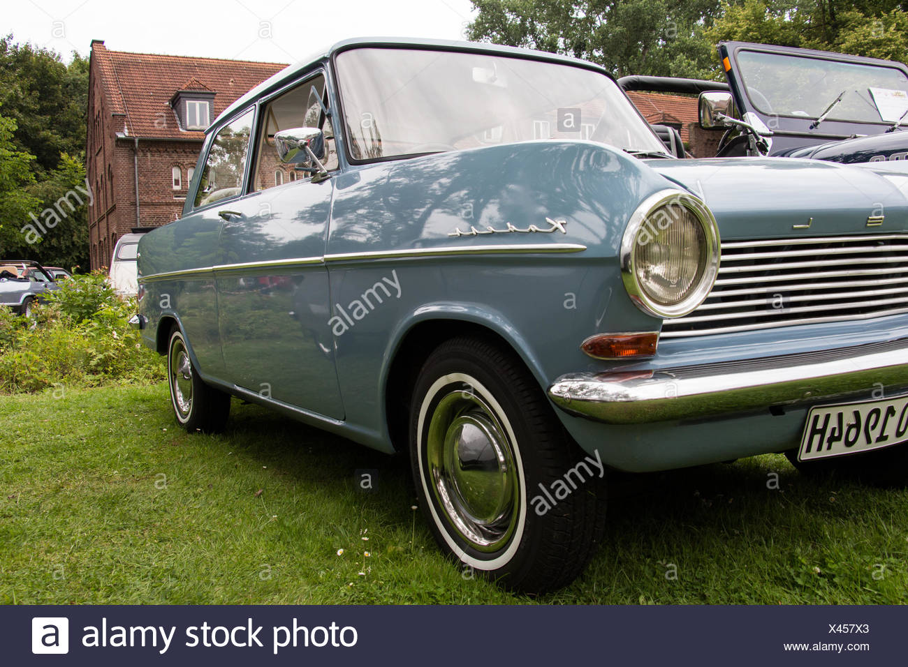 Opel Kadett - Alman ulusal otomobil Opel Kadett - Alman ulusal otomobil