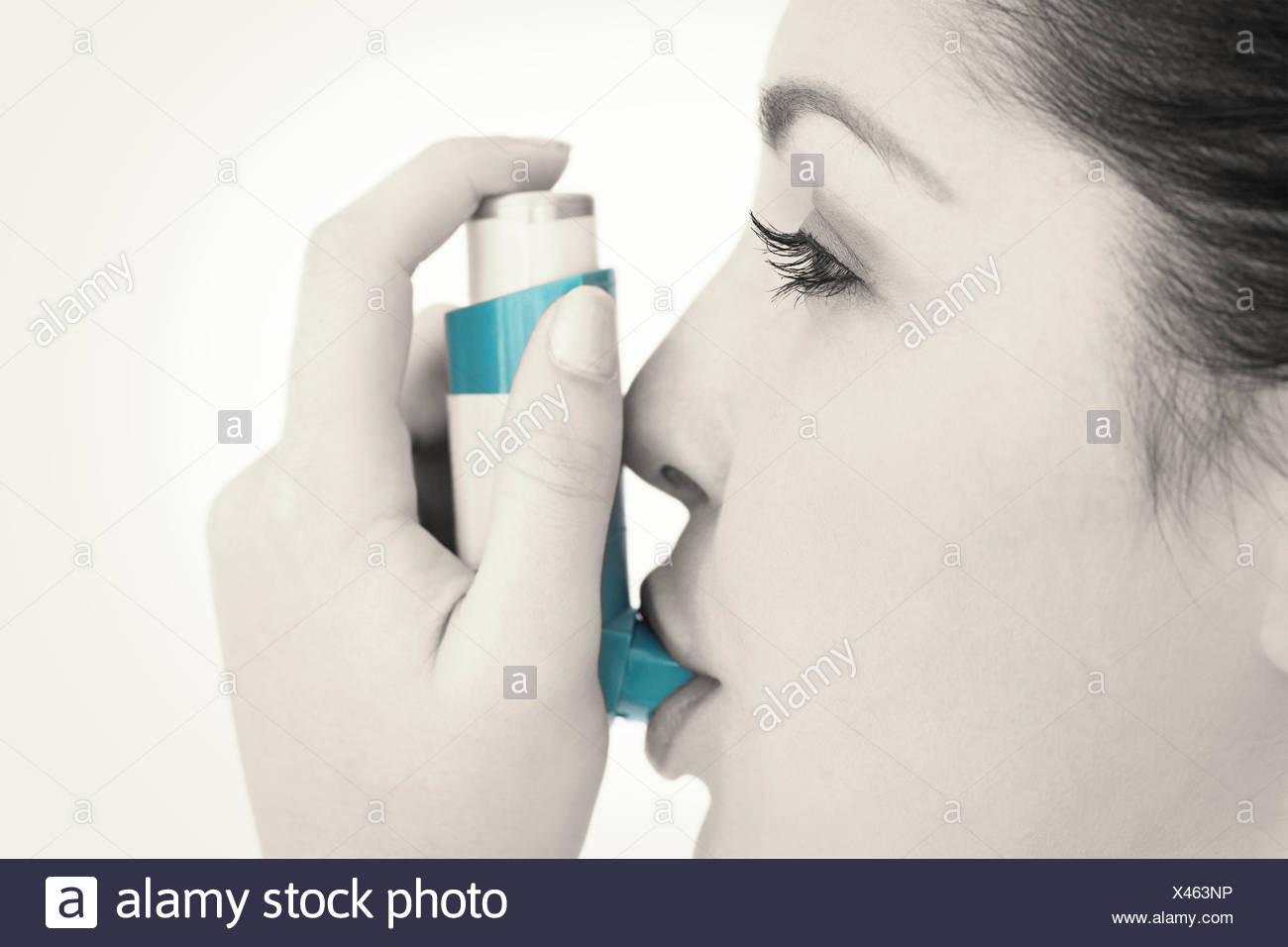 Brown Inhaler High Resolution Stock Photography And Images Alamy