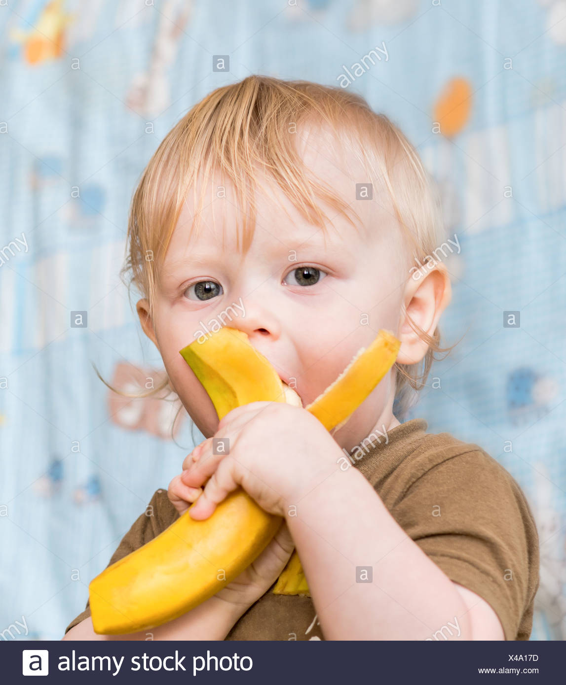 Little Girl Eat Banana High Resolution Stock Photography and Images - Alamy