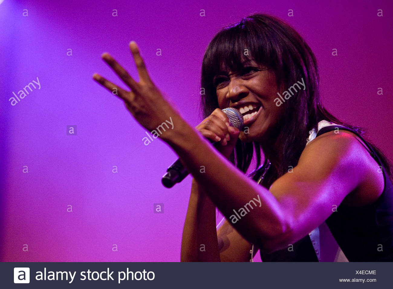 Beverly Knight High Resolution Stock Photography and Images - Alamy