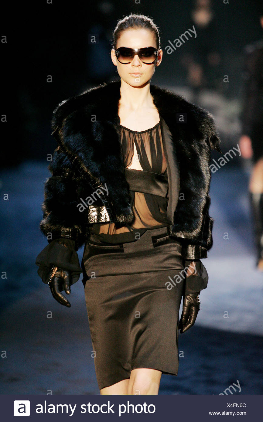 gucci skirt and jacket